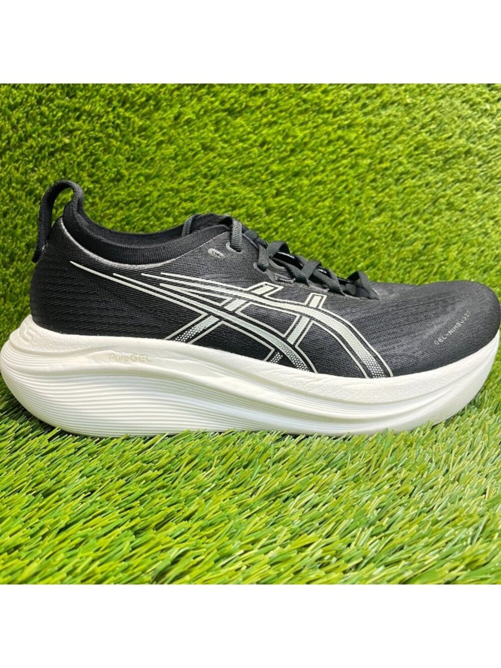 Asics Gel-Nimbus 27 Mens Size 10 Black White Athletic Running Shoes Sneakers